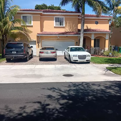 20551 NW 7th Ct, Miami Gardens, FL 33169