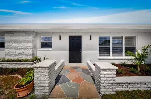 216 W Arbor Ave, Port Saint Lucie, FL 34952
