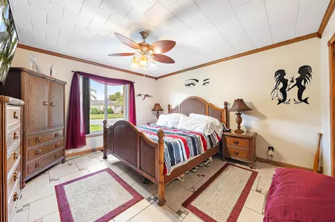 Bedroom - 1005 Mohawk St, Jupiter, FL 33458 photo 1 of 4