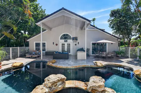 276 Swan Ln, Jupiter, FL 33458 photo 4