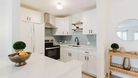 Kitchen - 272 Preston G Way, Boca Raton, FL 33434 photo 1 of 2