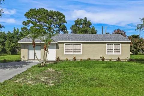 2521 SE Berkshire Blvd, Port Saint Lucie, FL 34952
