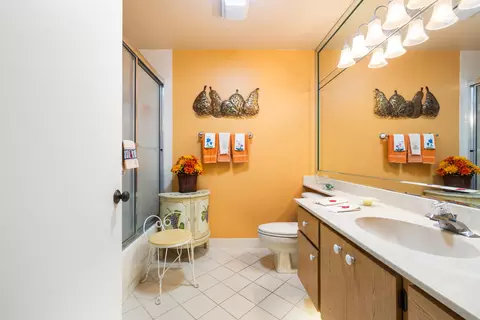 Bath - 224 Cape Pointe Cir, Jupiter, FL 33477 photo 3 of 3