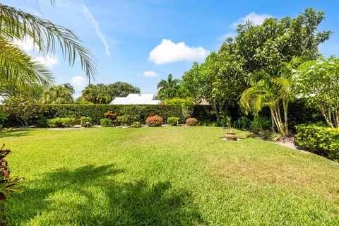 Exterior - 224 Cape Pointe Cir, Jupiter, FL 33477 photo 12 of 15