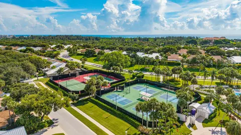 View/Area - 224 Cape Pointe Cir, Jupiter, FL 33477 photo 7 of 7