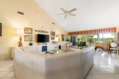 Living - 224 Cape Pointe Cir, Jupiter, FL 33477 photo 1 of 7