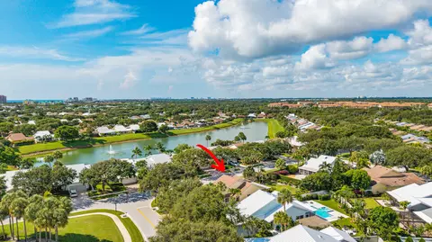 View/Area - 224 Cape Pointe Cir, Jupiter, FL 33477 photo 4 of 7