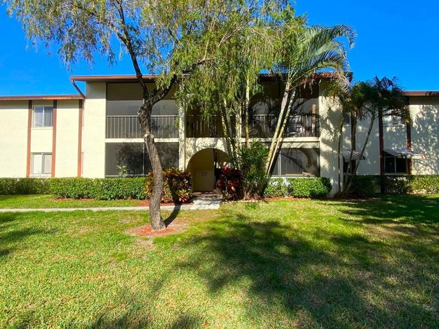4835 Sable Pine Cir #A2, West Palm Beach, FL 33417