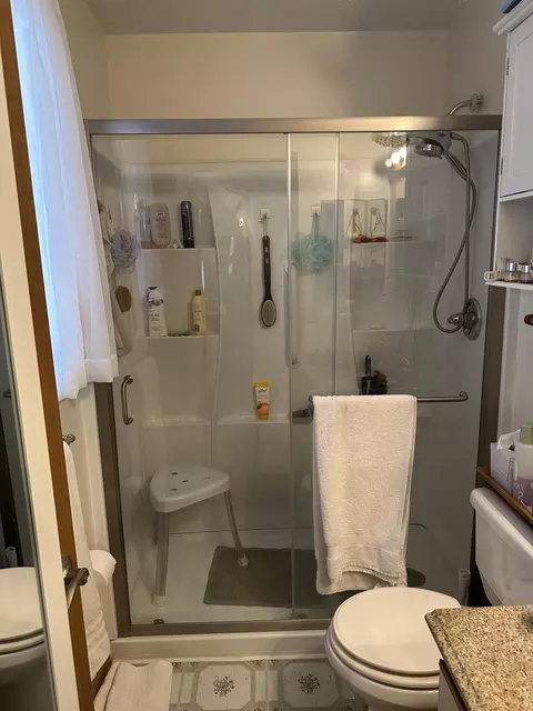 Bath - 1110 3rd St, Okeechobee, FL 34974 photo 1 of 1
