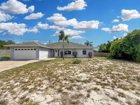 2361 NE 21st Ave, Jensen Beach, FL 34957
