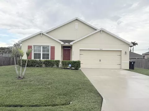 322 SW Molloy St, Port Saint Lucie, FL 34984