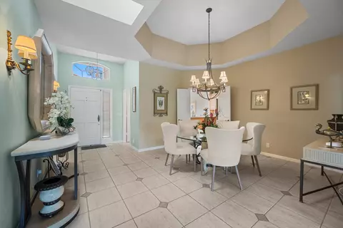 Dining - 3878 N Longview Dr, Jupiter, FL 33477 photo 1 of 3