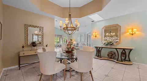 Dining - 3878 N Longview Dr, Jupiter, FL 33477 photo 2 of 3