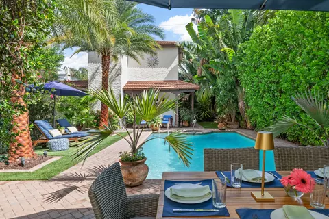 227 Marlborough Rd, West Palm Beach, FL 33405