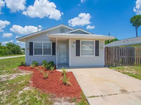 368 14th Pl SW, Vero Beach, FL 32962