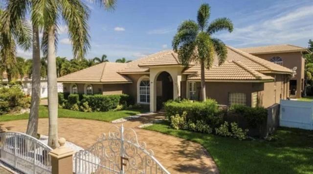 423 NE 3rd St, Pompano Beach, FL 33060