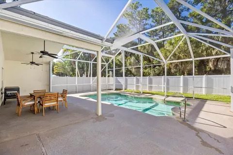 Exterior - 110 Pennock Trace Dr, Jupiter, FL 33458 photo 8 of 10
