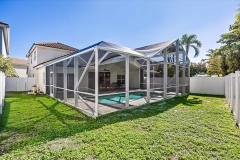Exterior - 110 Pennock Trace Dr, Jupiter, FL 33458 photo 9 of 10