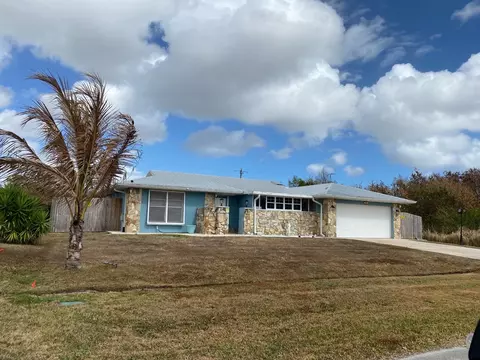 351 SW Butler Ave, Port Saint Lucie, FL 34983