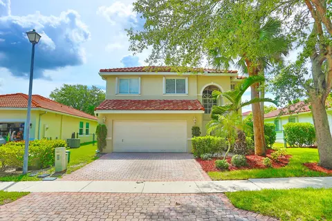 5157 NW 122nd Ave, Coral Springs, FL 33076