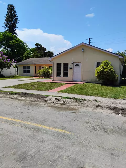57 SE 12th St, Dania Beach, FL 33004