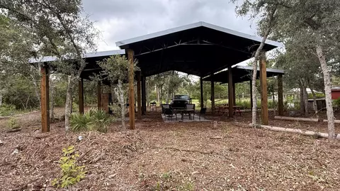 Exterior - 5820 E Tangerine Ln, Okeechobee, FL 34972 photo 4 of 6