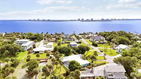 12744 Refuge Ln, Jensen Beach, FL 34957