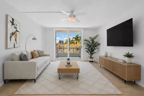403 S Sapodilla Ave #307, West Palm Beach, FL 33401