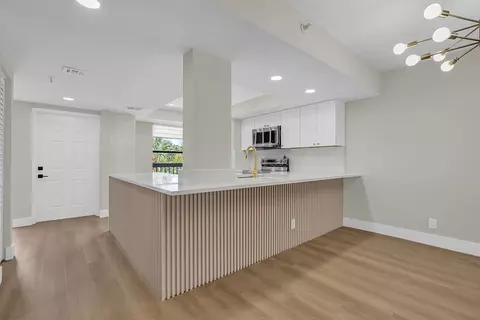 6562 Boca Del Mar Dr #425, Boca Raton, FL 33433