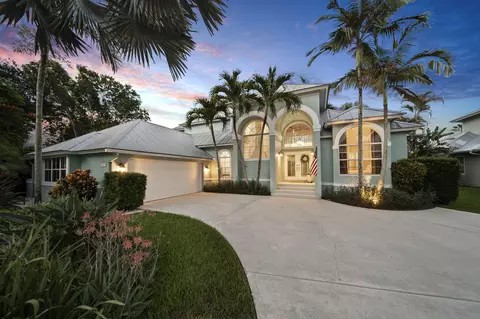 Exterior - 3663 SE Forecastle Ct, Stuart, FL 34997 photo 11 of 12