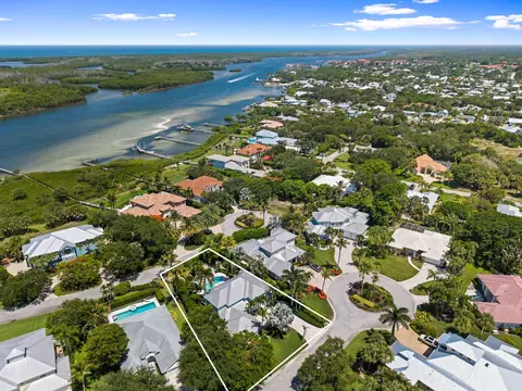 View/Area - 3663 SE Forecastle Ct, Stuart, FL 34997 photo 4 of 7
