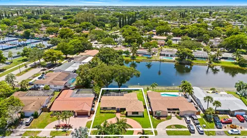 1720 NW 105th Ave, Pembroke Pines, FL 33026