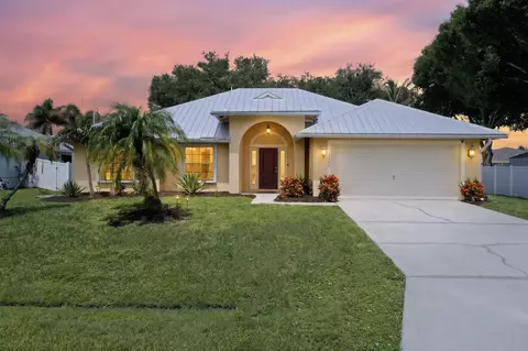 3408 SW Funtuna St, Port Saint Lucie, FL 34953