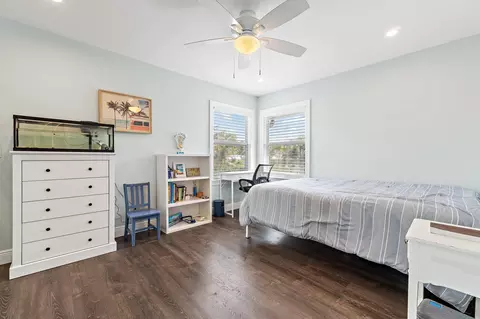 Bedroom - 88 River Dr, Tequesta, FL 33469 photo 7 of 7