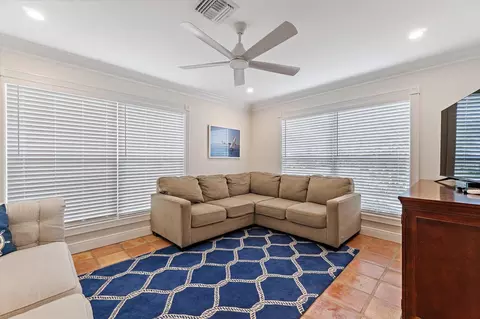 Living - 88 River Dr, Tequesta, FL 33469 photo 1 of 4