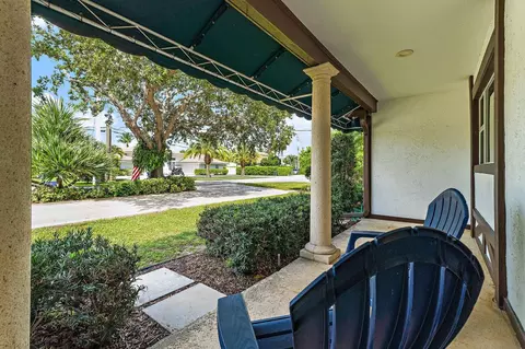 Exterior - 88 River Dr, Tequesta, FL 33469 photo 5 of 11