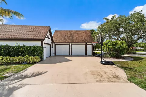 Other - 88 River Dr, Tequesta, FL 33469 photo 2 of 4