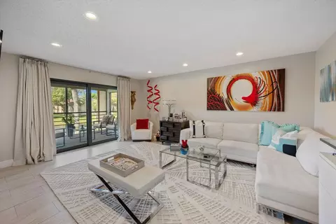 145 Lake Nancy Ln #232, West Palm Beach, FL 33411
