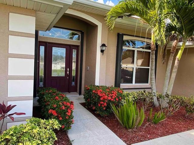 1041 SW John Maccormack Ter, Port Saint Lucie, FL 34953