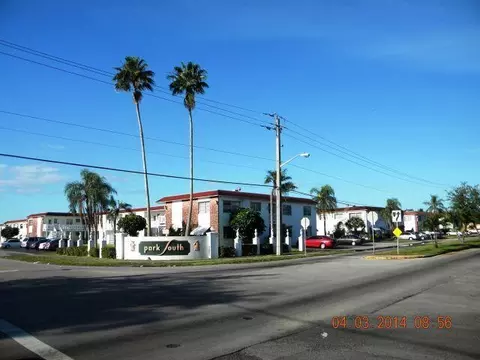 1300 NW 43rd Ter #201, Lauderhill, FL 33313