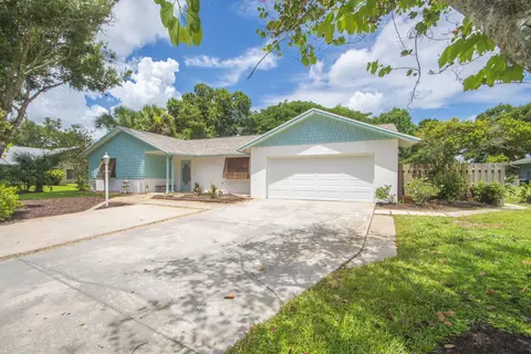 2335 81st Ct, Vero Beach, FL 32966