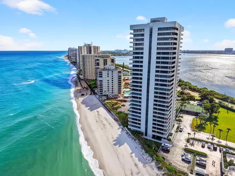 5540 N Ocean Dr #1C, Singer Island, FL 33404