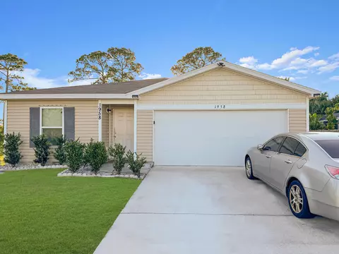 1958 SE Floresta Dr, Port Saint Lucie, FL 34983