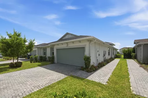 1397 Haywagon Trl, Loxahatchee, FL 33470