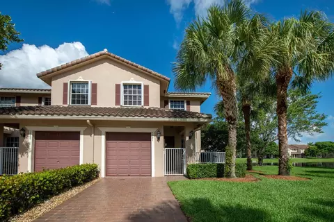 3501 Lakeside Dr, Davie, FL 33328
