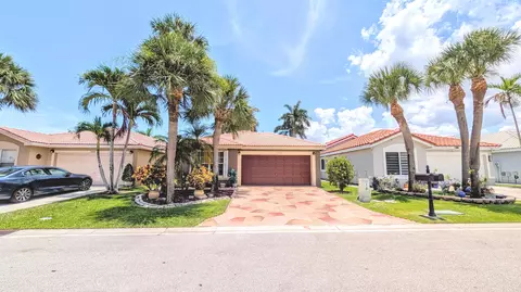 3576 Stratton Ln, Boynton Beach, FL 33436