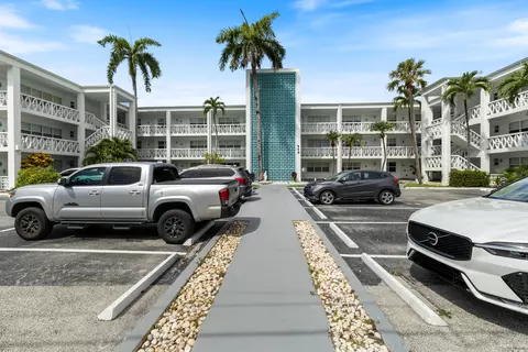419 Golden Isles Dr #210, Hallandale Beach, FL 33009