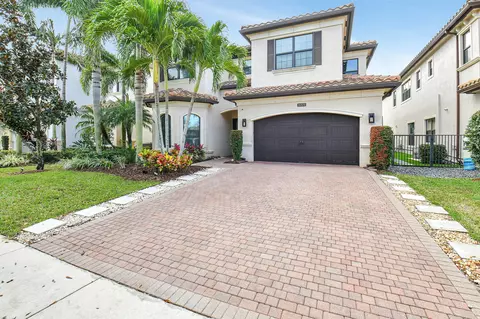 16879 Bridge Crossing Cir, Delray Beach, FL 33446