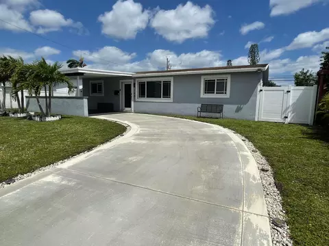 7661 Farragut St, Hollywood, FL 33024