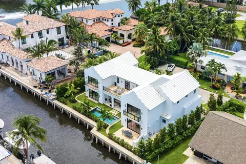 819 Bamboo Ln, Delray Beach, FL 33483